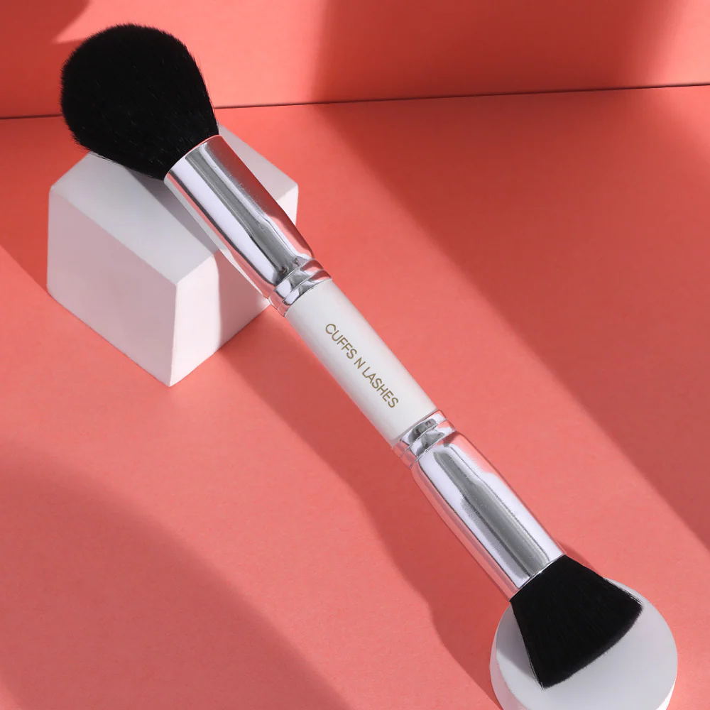 CUFFS N LASHES Double Duty Flat Top Foundation & Powder Brush - DD01