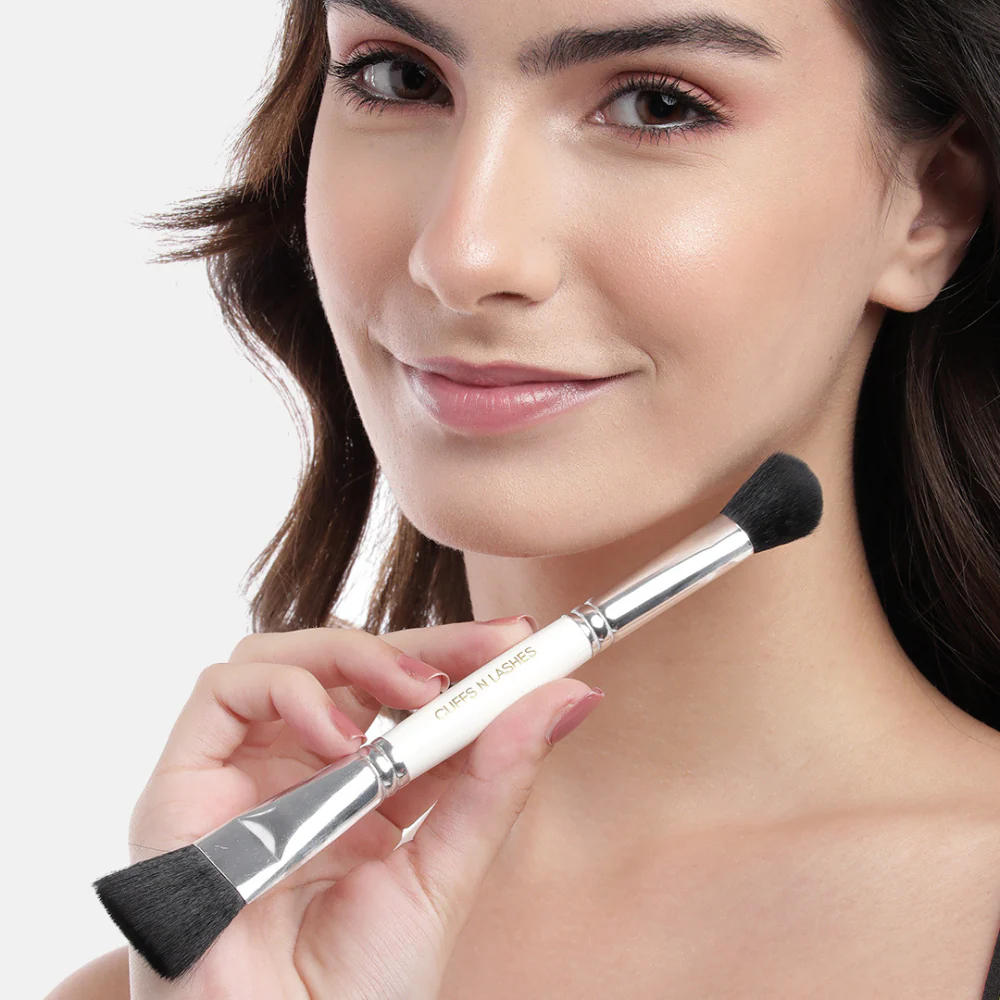 CUFFS N LASHES Double Duty Flat & Angled Contour Brush - DD02 - Image 3