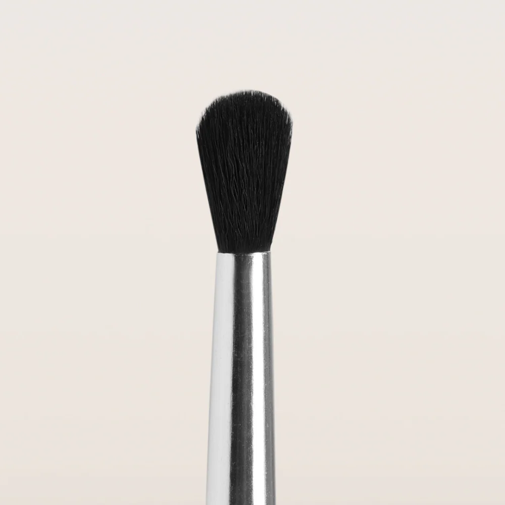 CUFFS N LASHES Double Duty Small Flat Brush & Fluppy Blending Brush - DD06 - Image 7