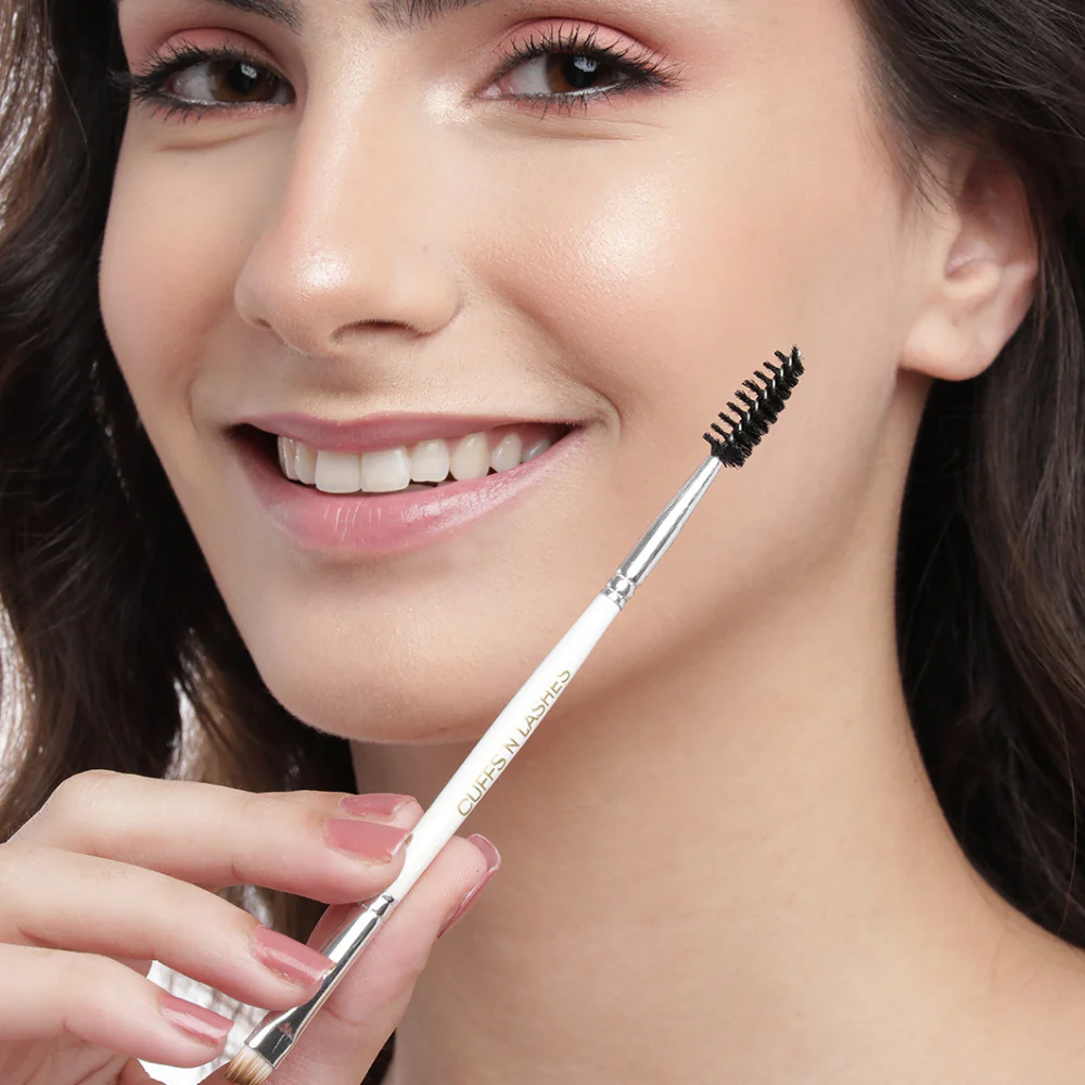 CUFFS N LASHES Double Duty Fine Angled Brow Brush & Spoolie - DD07 - Image 3