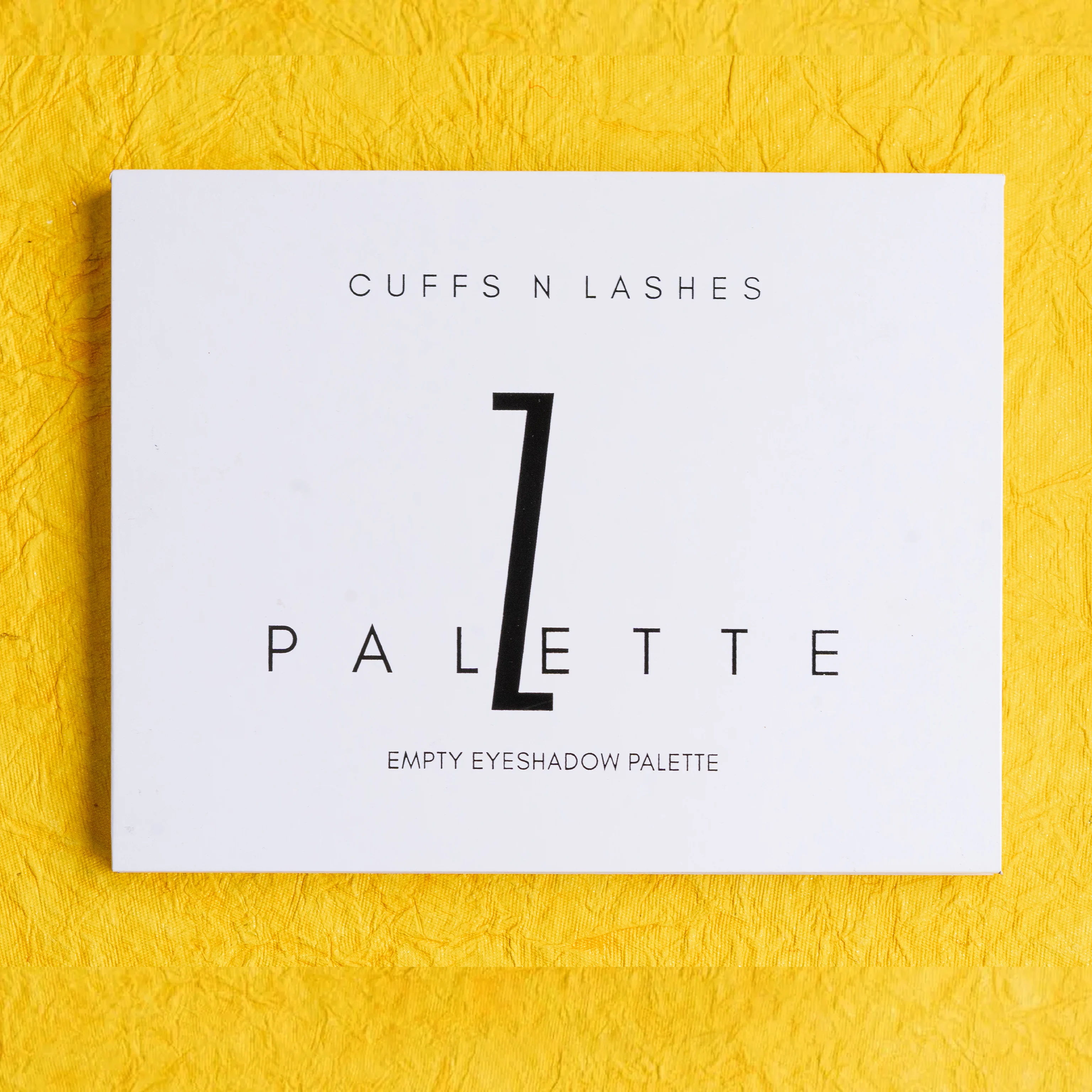 Cuff N Lashes Z Palette, Empty Magnetic Eye Shadow Storage Case - Image 4