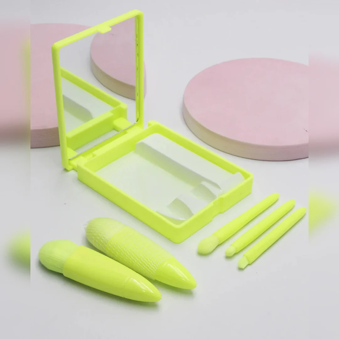 Cuffs N Lashes Mini Brush Set of 5 - Green - Image 2