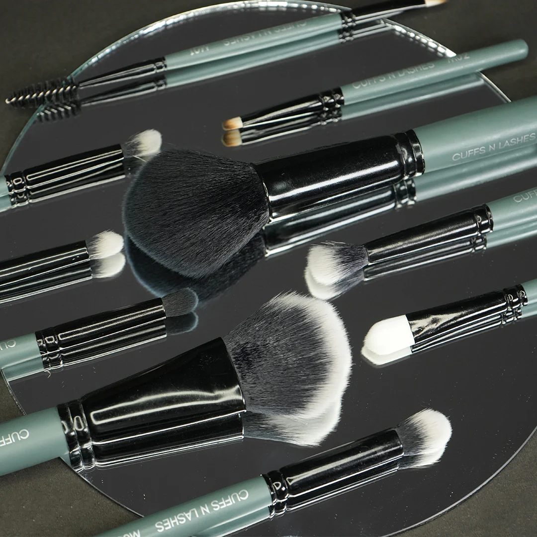 Cuffs N Lashes Mini Makeup Brushes Set Of 10 - With Sponge - Image 7