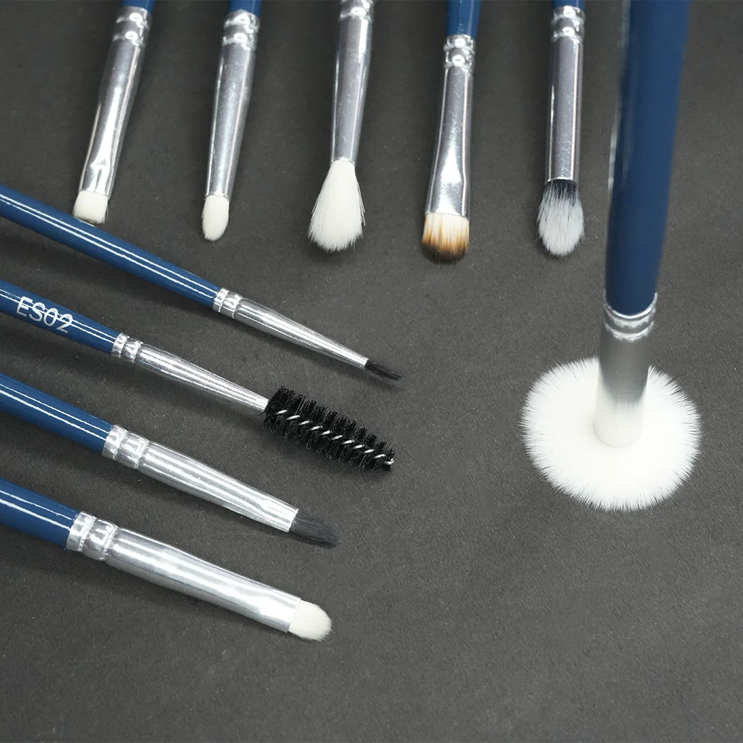 Cuffs N Lashes, The ULTIMATE Eye Brush set, Set of 9(A) - Image 7