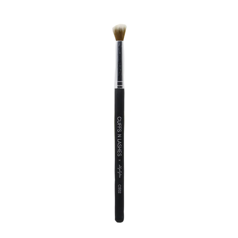 Cuffs N Lashes X Shystyles Makeup Brush - CS 03 Small Dome Brush - Image 3