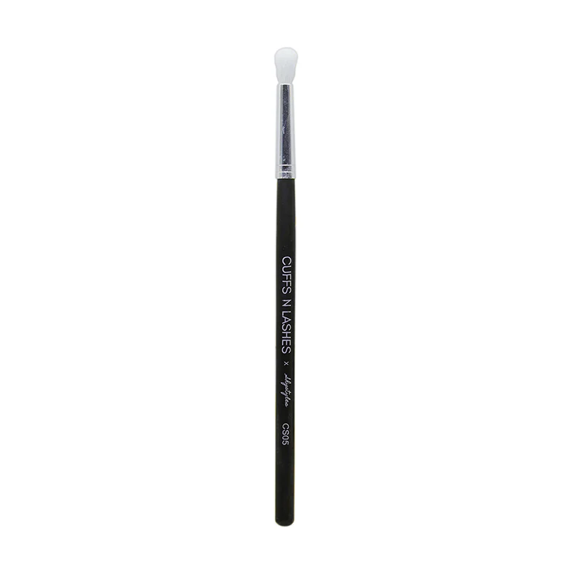 Cuffs N Lashes X Shystyles Makeup Brush - CS 05 Small Blending Brush - Image 3