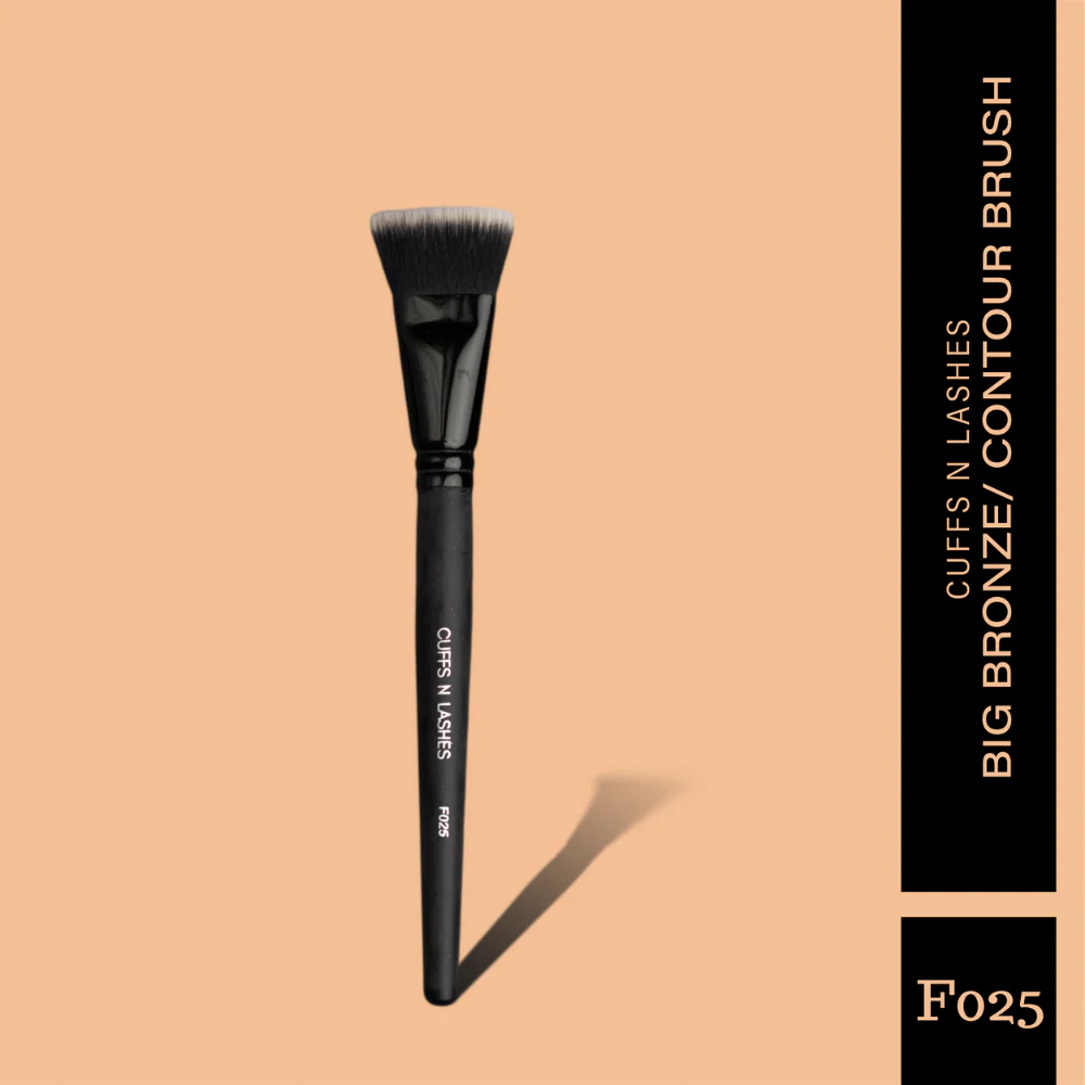 Cuffs N Lashes Makeup Brushes, F025 BIG BRONZER / CONTOUR BRUSH - Image 3